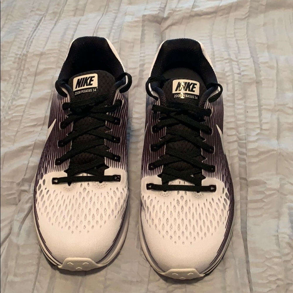 Nike Zoom Pegasus 34, Size 8.5